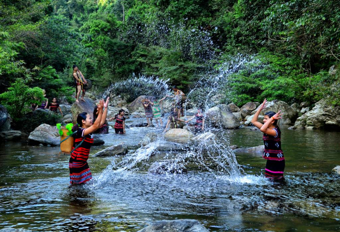 A Luoi is home to beautiful natural scenery - Photo: internet